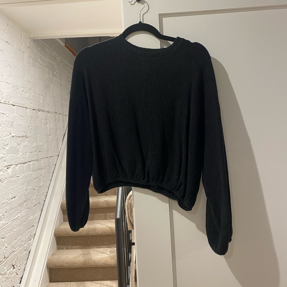 Zara  cropped sweater